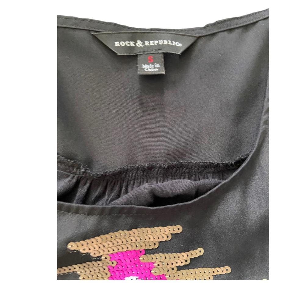 🌼🌼 4/$20 Rock & Republic Sequin Tank Top🌼🌼 - Picture 4 of 4